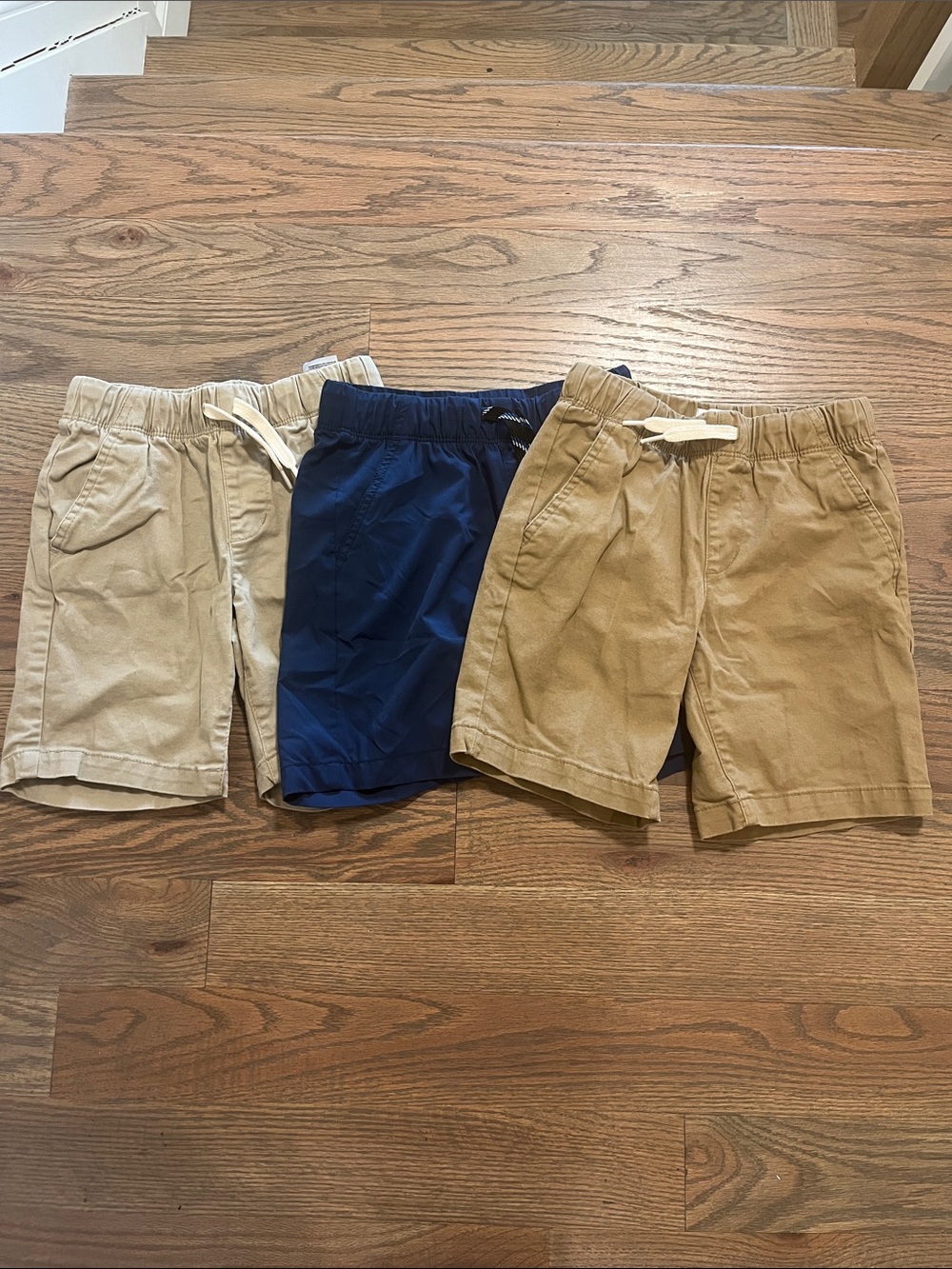 Old Navy boys size S (6/7) shorts bundle GUC